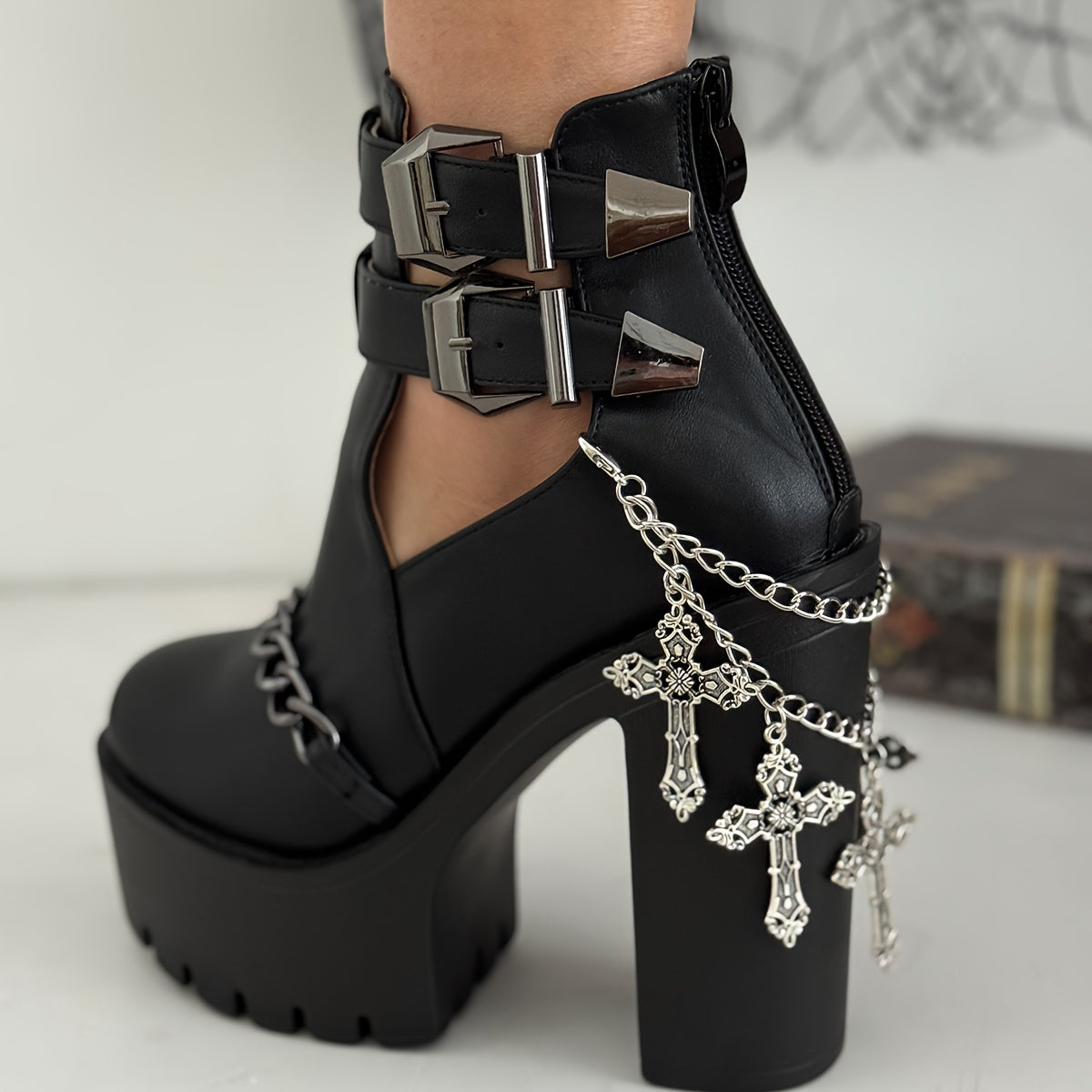 1pc Fashion Punk Cross Anklet, Women'S Hip-Hop Charm Jewelry for Daily Wear and Music Festivals, Perfect Gift for Friends, Halloween Accessory, Single Piece (Buy 2 to Wear on Both Feet), Gothic Heel, Elegant Sneaker For Women, Women'S Boot, Gothic Boot,