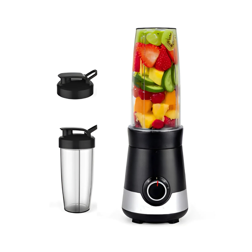 Mélangeur à smoothies Frigidaire en acier inoxydable, 300 W avec gobelets de voyage et couvercles - NEUF (ESMM250)