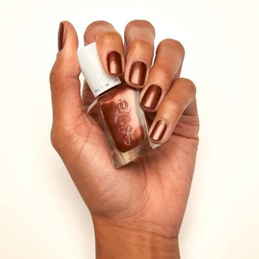 Essie Gel Couture • Sun-Day Style