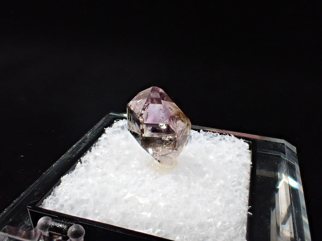 Amethyst Scepter – Goboboseb Mountains, Namibia – Phantom Inclusions – Micro Specimen (16mm)