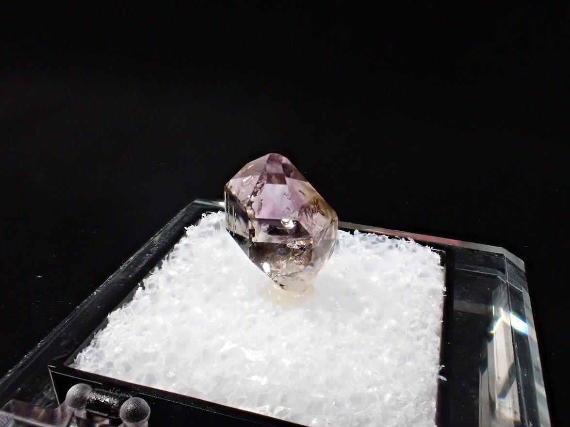 Amethyst Scepter – Goboboseb Mountains, Namibia – Phantom Inclusions – Micro Specimen (16mm)