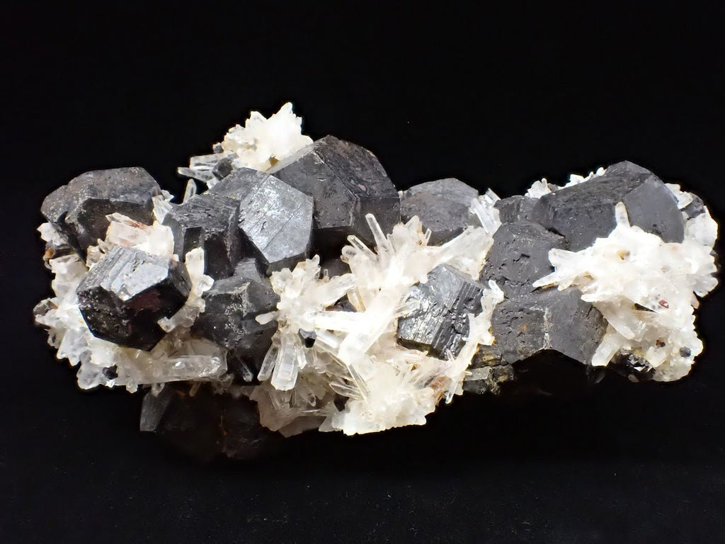 Black Pyrite & Quartz Cluster – Fengjiashan Mine (836g)