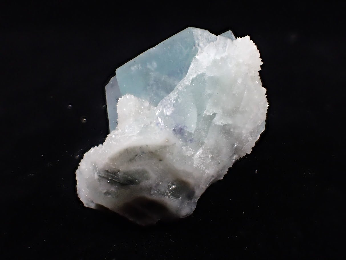 Blue Jelly Fluorite with Phantom – Yaogangxian Mine (YGX), China