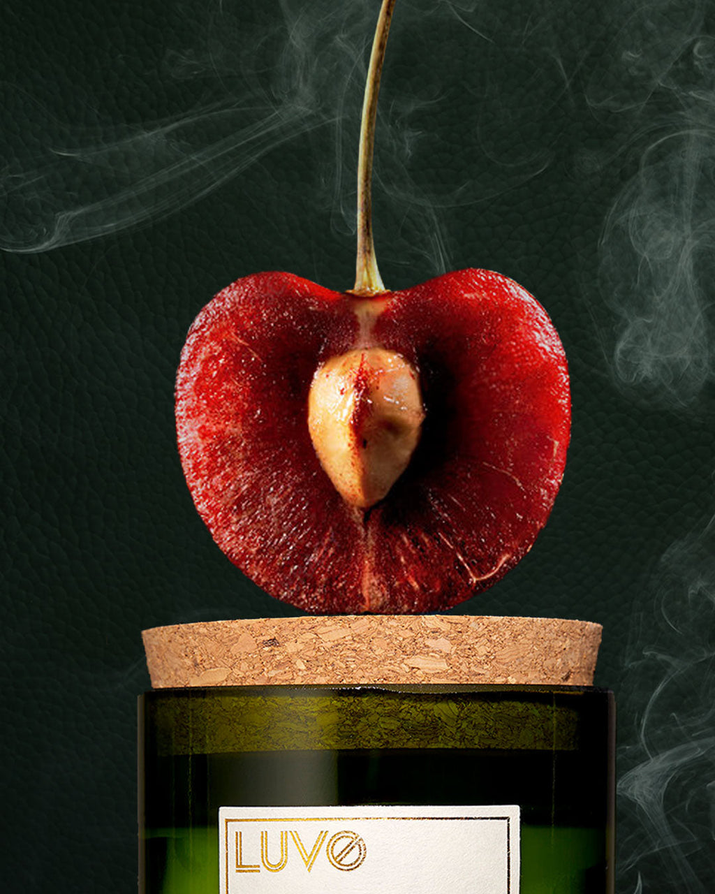 Bing cherry & Leather Wooden Wick Scented Candle