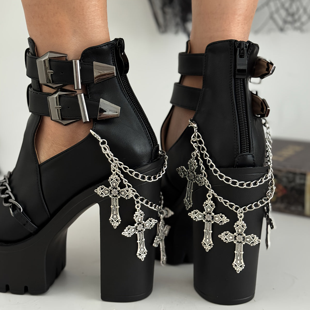 1pc Fashion Punk Cross Anklet, Women'S Hip-Hop Charm Jewelry for Daily Wear and Music Festivals, Perfect Gift for Friends, Halloween Accessory, Single Piece (Buy 2 to Wear on Both Feet), Gothic Heel, Elegant Sneaker For Women, Women'S Boot, Gothic Boot,