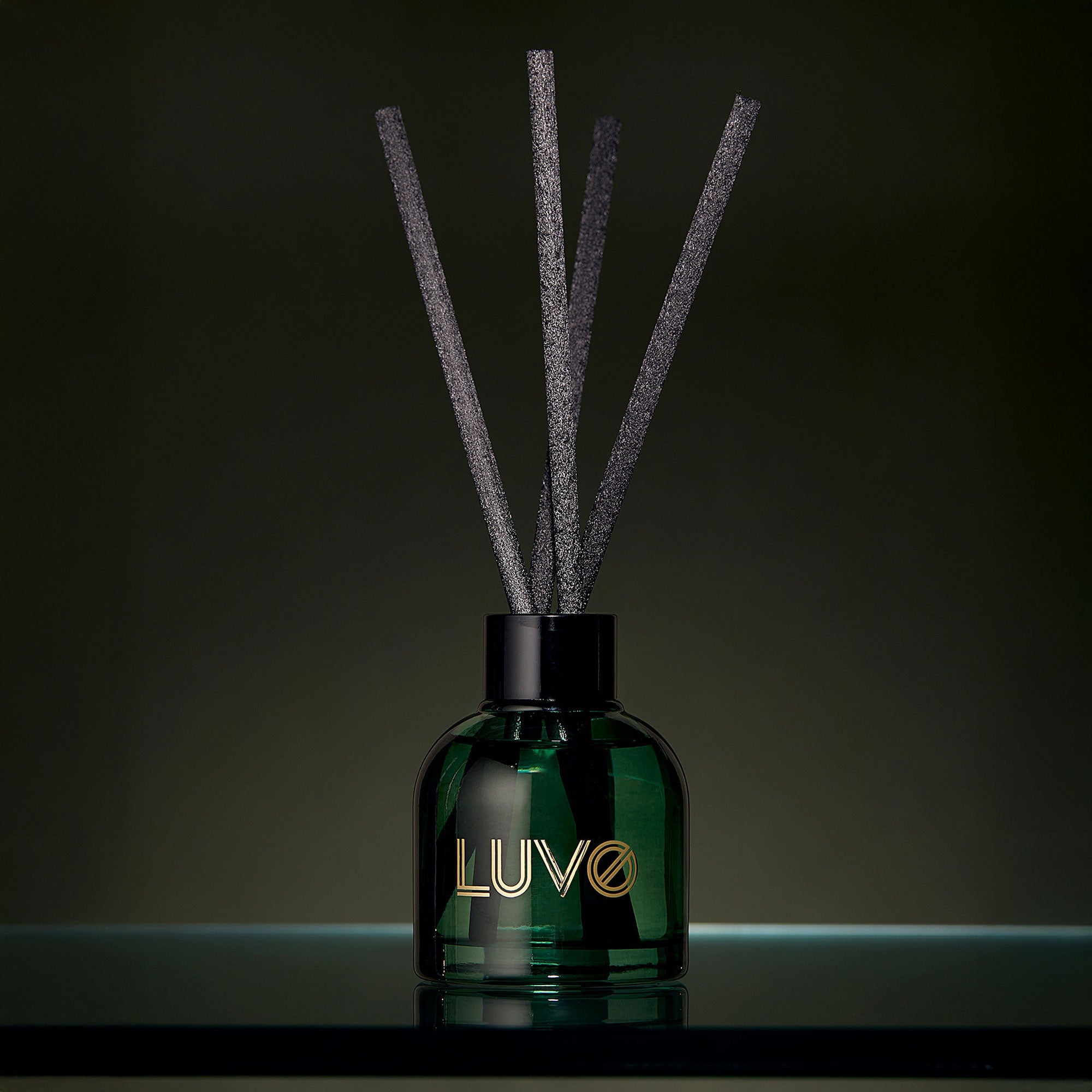 Bing Cherry & Leather Reed Diffuser