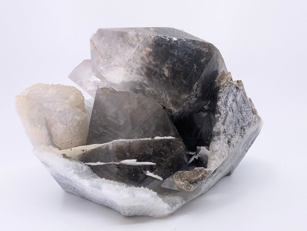 Dogtooth Calcite with Dendritic Inclusions and Sugar Sphalerite – Fujian, China