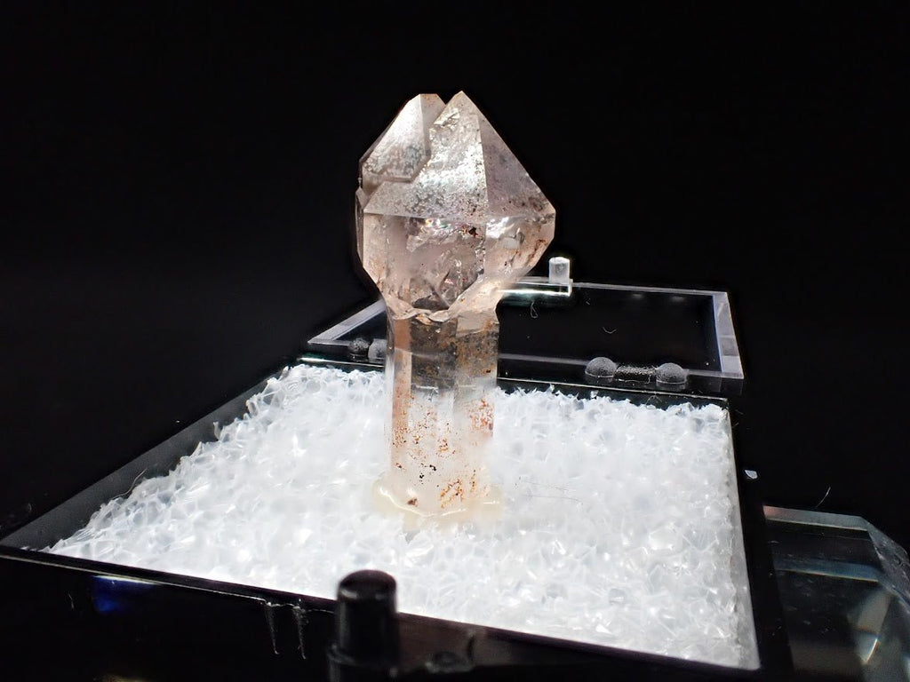 Double-Terminated Amethyst Scepter – Goboboseb Mountains, Namibia – Micro Specimen (21mm)