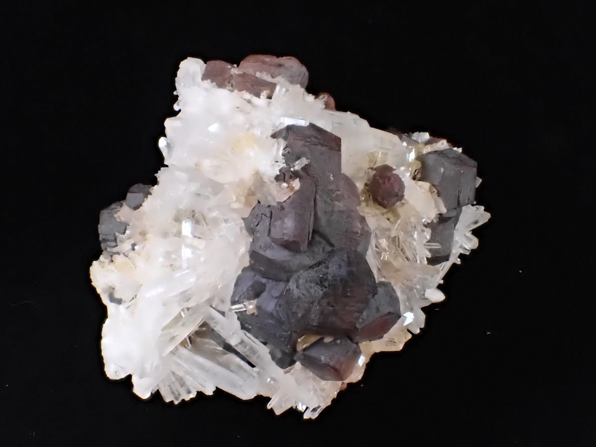 Large Black Pyrite & Quartz Cluster – Fengjiashan Mine (1043g)