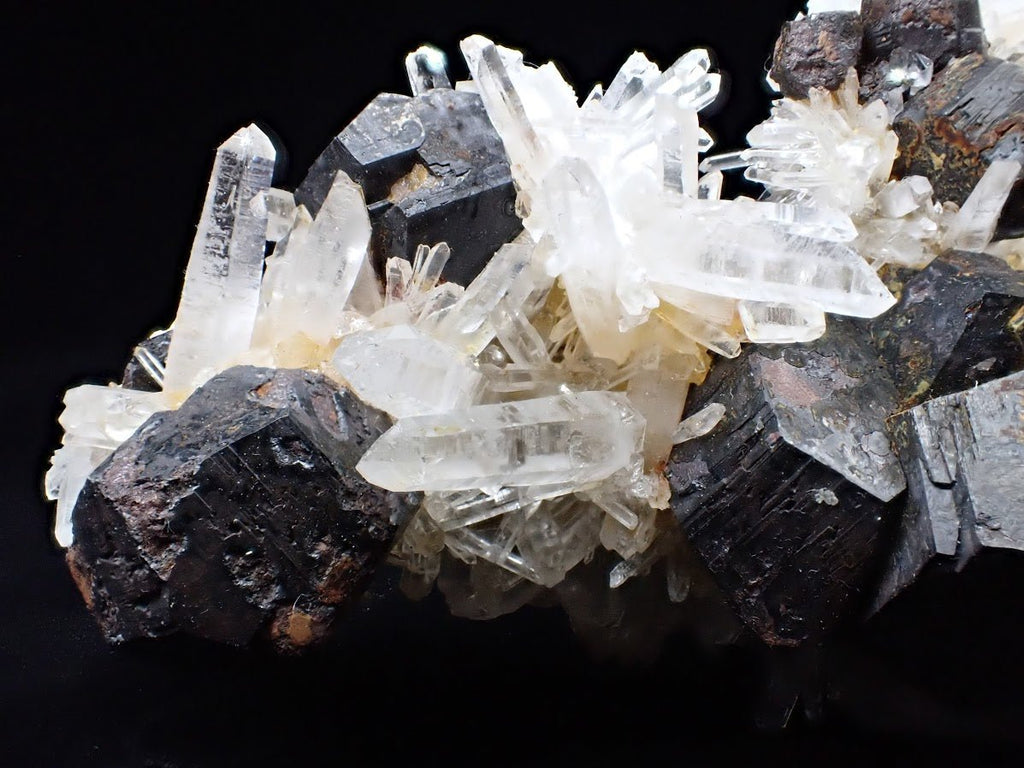 Large Black Pyrite & Quartz Cluster – Fengjiashan Mine (522g)
