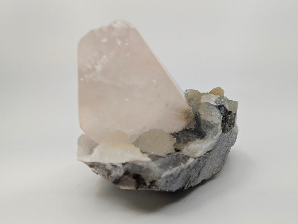 Radiant Dogtooth Calcite with Sugar Sphalerite – Fujian, China