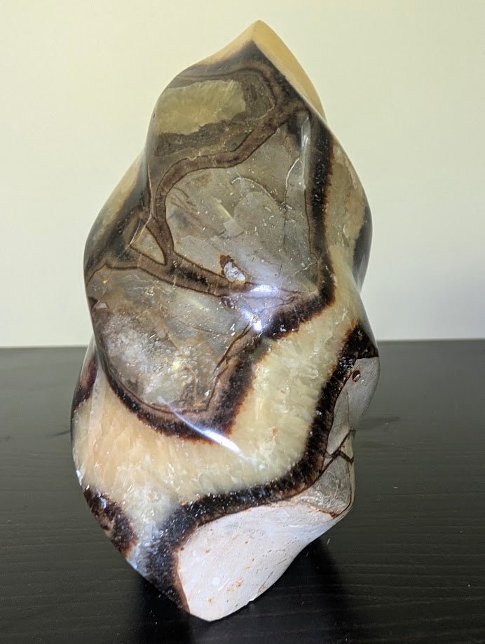 Septarian "Dragon Stone" Nodule Flame Carving – Madagascar