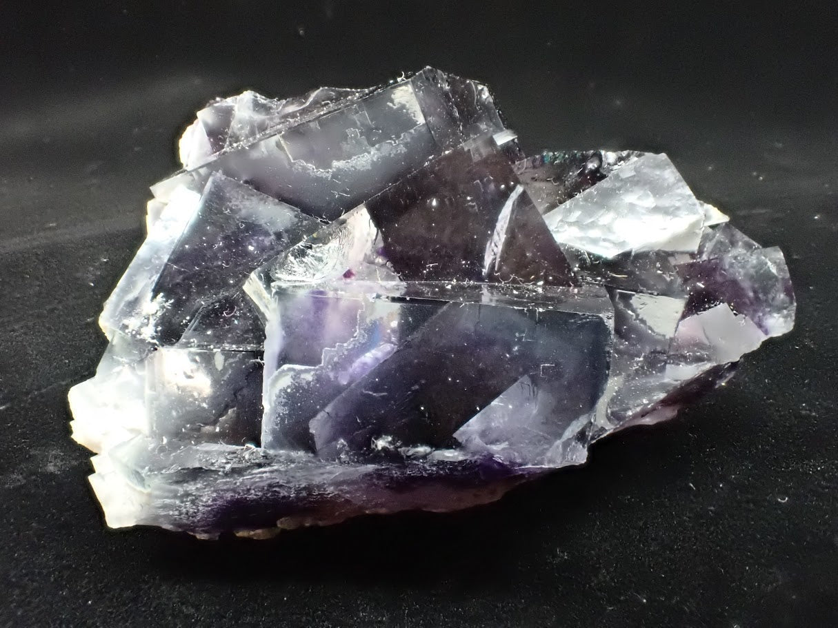 Yindu Fluorite with Deep Violet Cubes and UV Fluorescence – Yindu Mine, Inner Mongolia, China